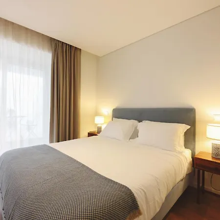 Ribeira Flores 59 Downtown פורטו